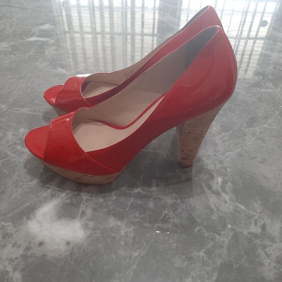 Franco Sarto The Artisan Collection Red Patent Leather Cork Chunky Heels SZ 9M - Picture 4 of 7
